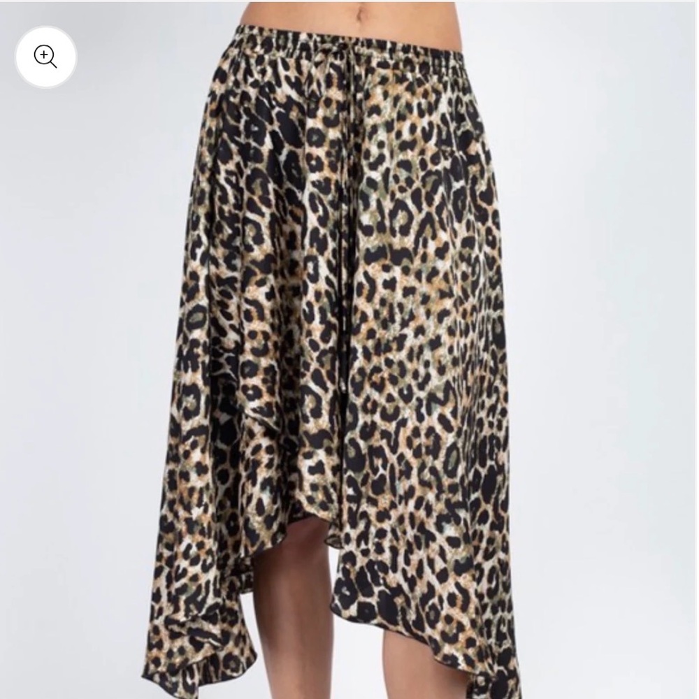 Leopard Print Asymmetrical Skirt
